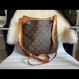 💯Authentic Louis Vuitton ODEON